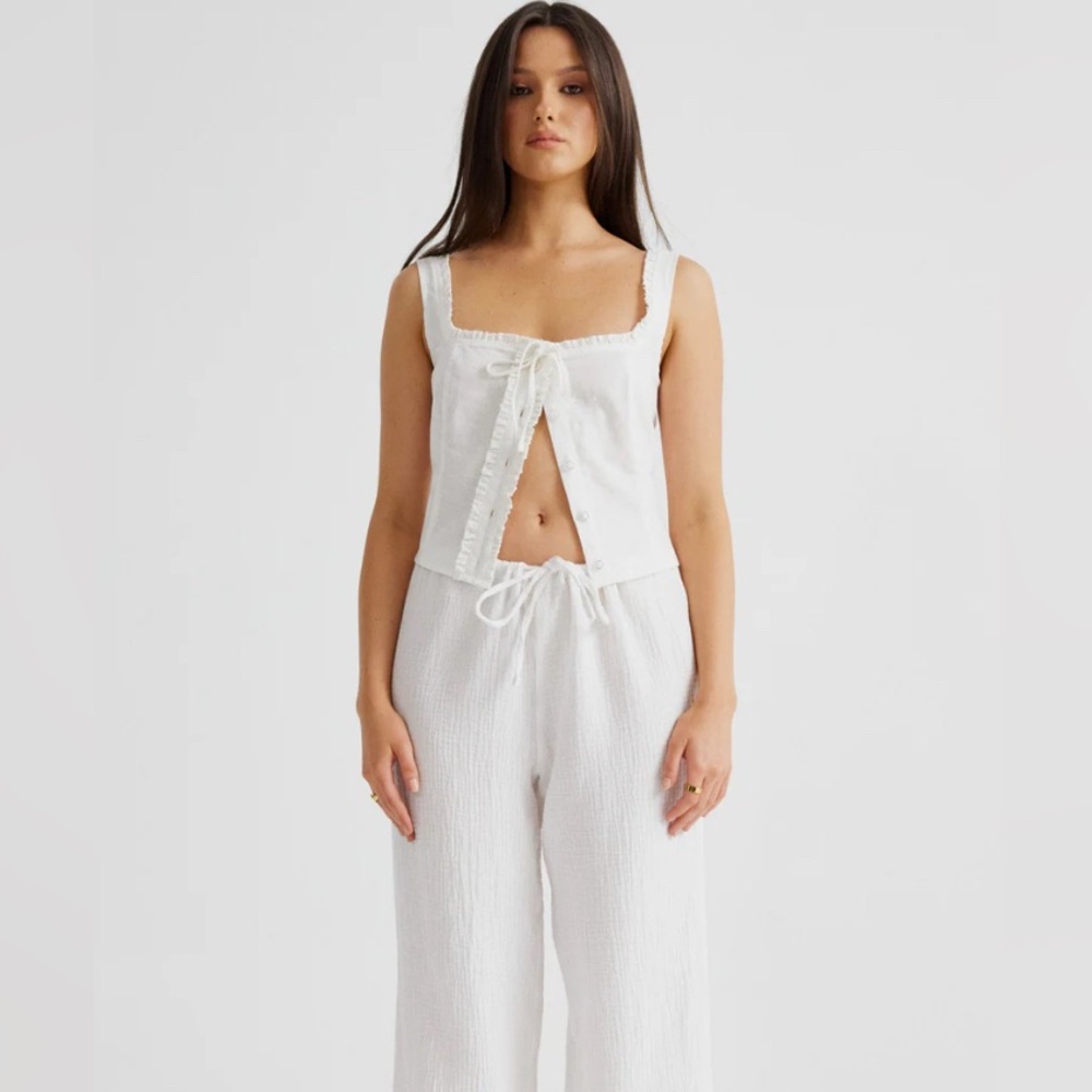 White Ruffled Crop Top - Picture 7 of 9